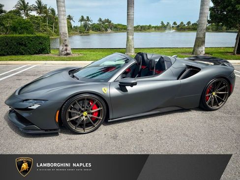 Used 2024 Ferrari SF90 Spider AWD/4WD image 1