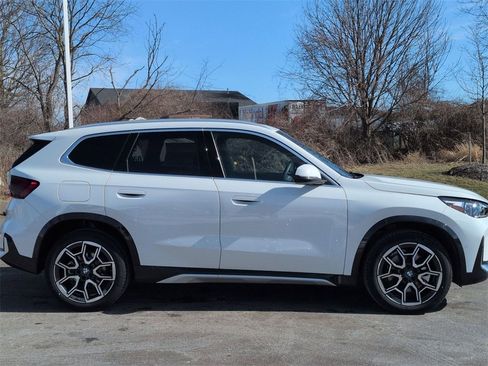 New 2026 BMW X1 xDrive28i w/ Convenience Package image 2