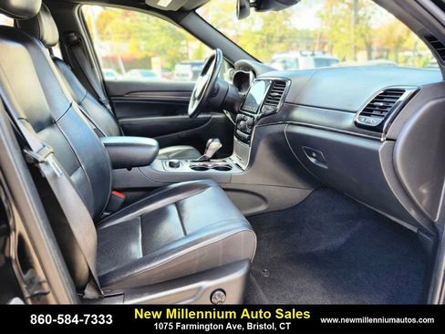 Used 2021 Jeep Grand Cherokee High Altitude image 11