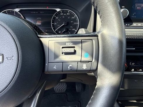 Used 2023 Nissan Rogue SV w/ SV Premium B Package FWD image 29