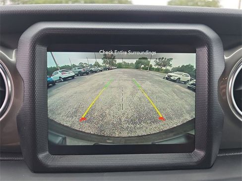 Certified 2023 Jeep Wrangler Sahara image 22