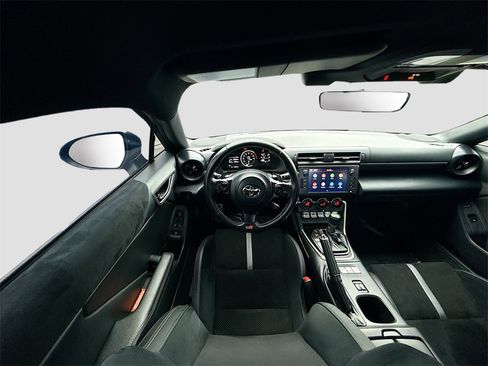 Used 2023 Toyota GR86 Premium image 21