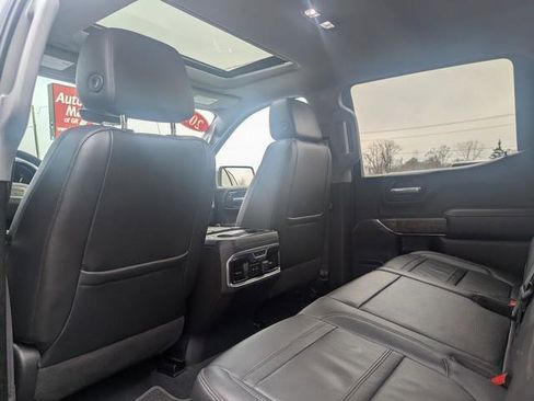 Used 2021 GMC Sierra 1500 Denali w/ Denali Ultimate Package image 17