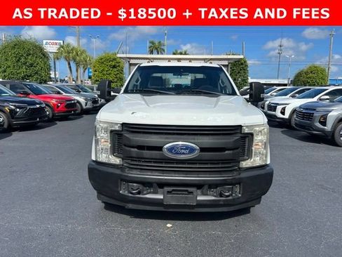 Used 2019 Ford F350 XL w/ Power Equipment Group RWD image 2