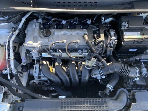 Used 2020 Toyota Corolla LE image 19