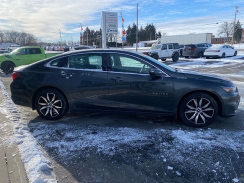 Used 2016 Chevrolet Malibu LT w/ Leather Package image 6