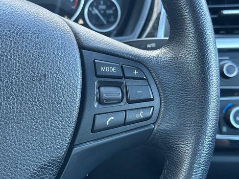 Used 2018 BMW 320i xDrive Sedan image 27