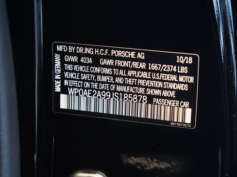 Used 2018 Porsche 911 GT2 RS w/ Weissach Package RWD image 34