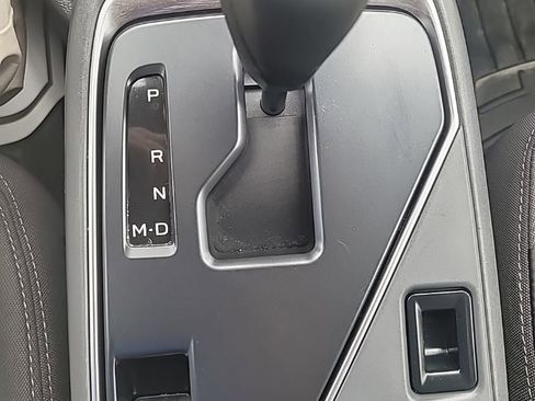 Used 2024 Subaru Crosstrek 2.0i Premium image 23