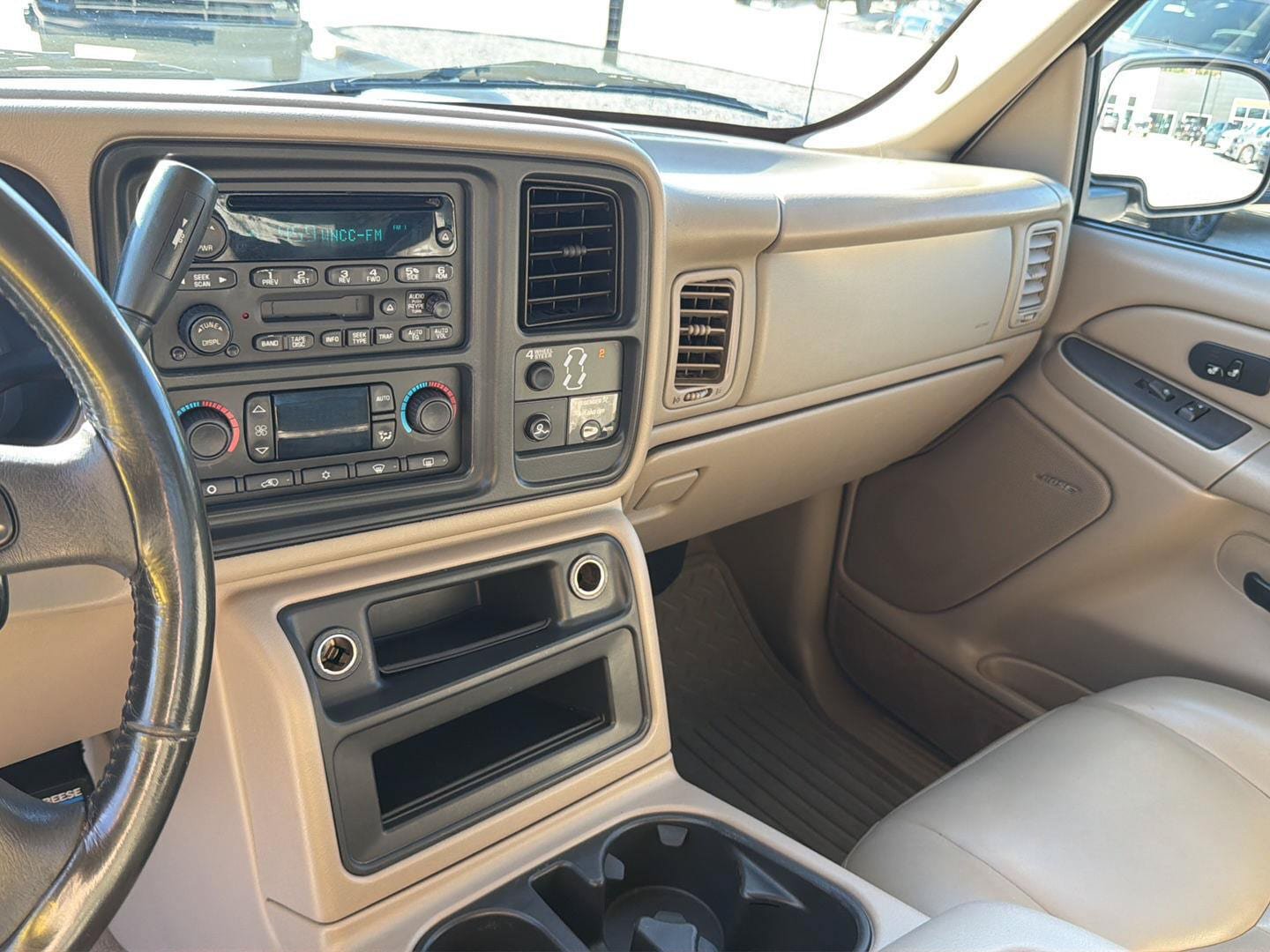 Used 2004 GMC Sierra 1500 SLT w/ Safe And Sound Package AWD/4WD image 15