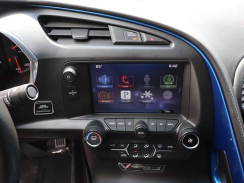 Used 2014 Chevrolet Corvette Stingray Coupe image 30