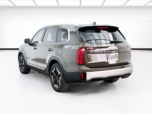 Used 2024 Kia Telluride S w/ S Sunroof Package FWD image 6