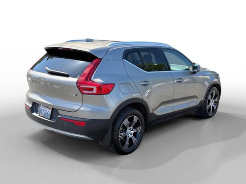 Used 2021 Volvo XC40 T5 Inscription AWD/4WD image 5