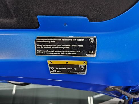 Used 2021 Lamborghini Urus image 41