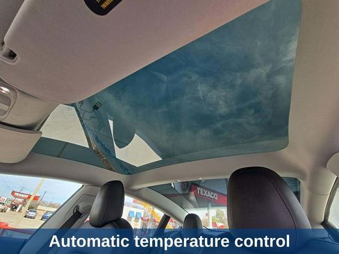 Used 2023 Tesla Model 3 Standard Range image 11