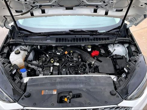 Used 2024 Ford Edge SEL image 10