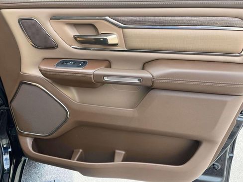 Used 2020 RAM 1500 Limited AWD/4WD image 19