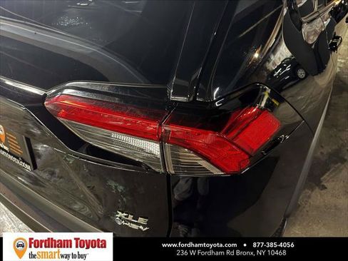 Certified 2025 Toyota RAV4 XLE AWD/4WD image 10