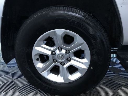 Certified 2024 Toyota 4Runner SR5 Premium image 19