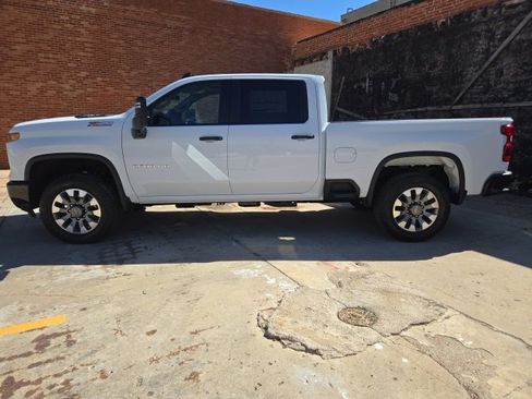 New 2026 Chevrolet Silverado 2500 Custom w/ Custom Value Package image 4