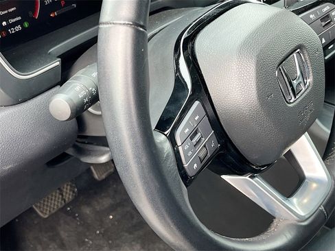 Used 2024 Honda Pilot EX-L image 10