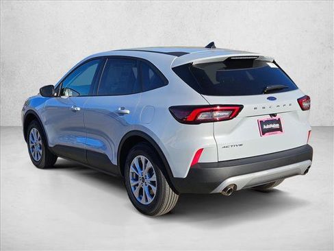 New 2026 Ford Escape Active image 9