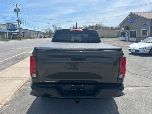 Used 2023 Chevrolet Colorado Trail Boss w/ Advanced Trailering Package AWD/4WD image 6