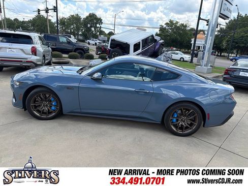 Used 2024 Ford Mustang GT Premium RWD image 9