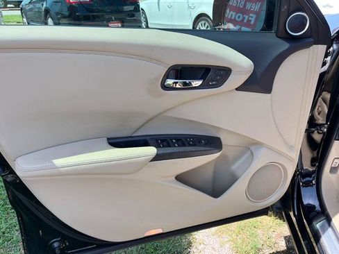 Used 2016 Acura RDX FWD w/ Technology Package image 18
