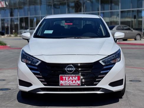 New 2025 Nissan Versa SV w/ Trunk Package image 3