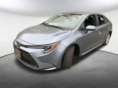 New 2026 Toyota Corolla LE FWD image 5