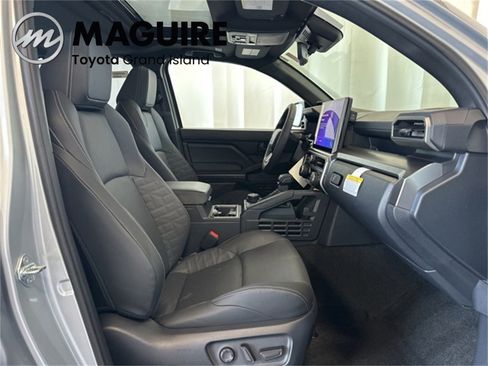 New 2025 Toyota 4Runner 4WD image 19