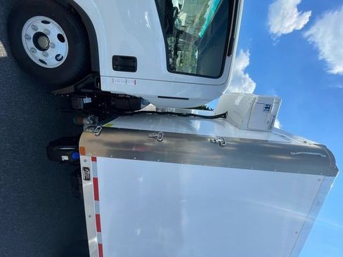 New 2025 Chevrolet Low Cab Forward 4500 XD RWD image 9