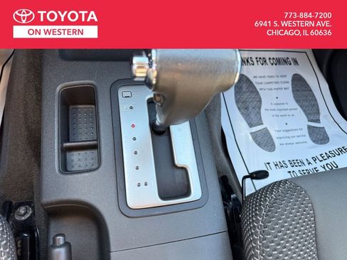 Used 2015 Nissan Frontier PRO-4X image 38