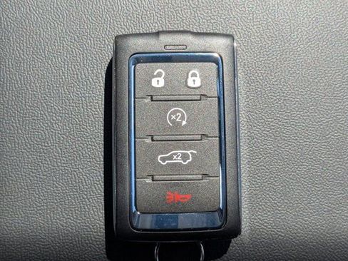 New 2026 Jeep Cherokee Overland image 31