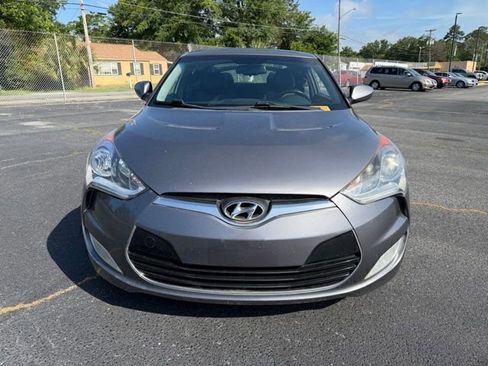 Used 2012 Hyundai Veloster w/ Style Pkg FWD image 7