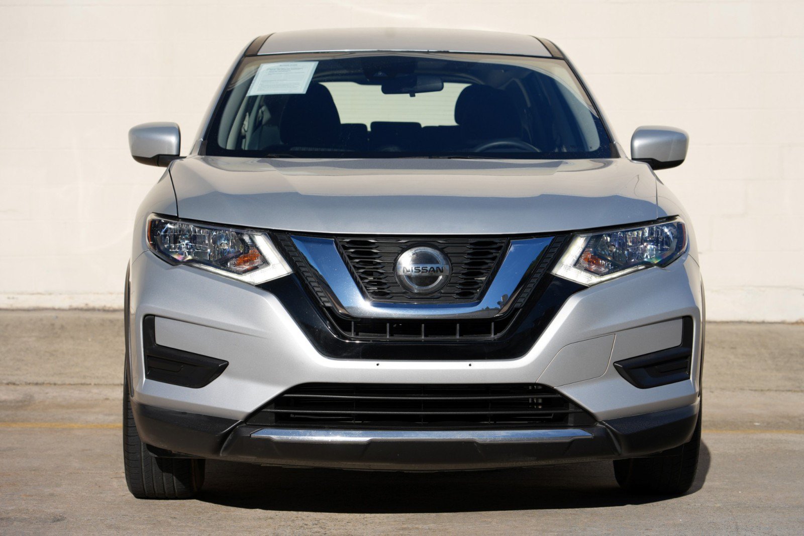Used 2019 Nissan Rogue S FWD image 6
