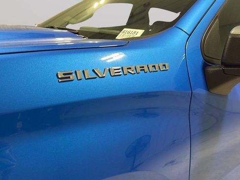 Used 2025 Chevrolet Silverado 1500 LT AWD/4WD image 30