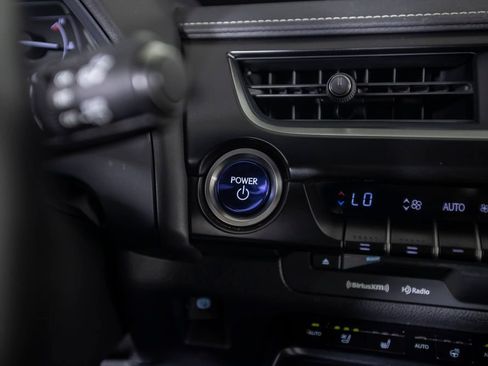 Used 2020 Lexus UX 250h w/ Premium Package AWD/4WD image 32