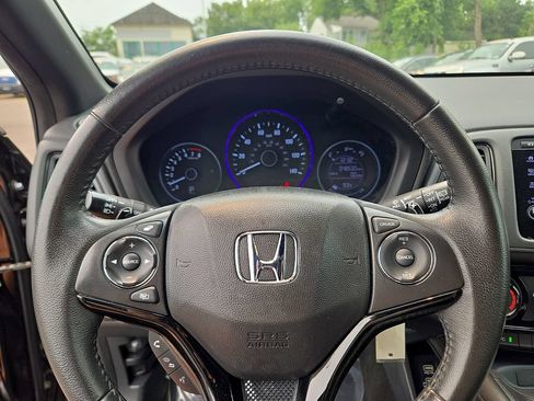Used 2022 Honda HR-V Sport image 22