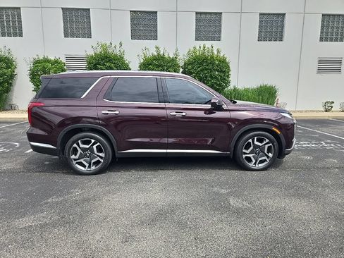 Certified 2023 Hyundai Palisade Limited AWD/4WD image 9