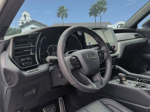 Certified 2025 Lexus TX 500h AWD w/ Technology Package image 12