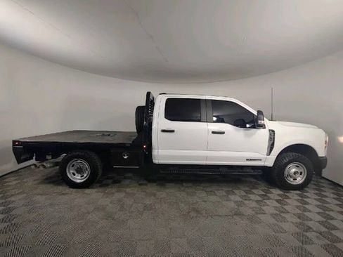 Used 2024 Ford F250 XL AWD/4WD image 9