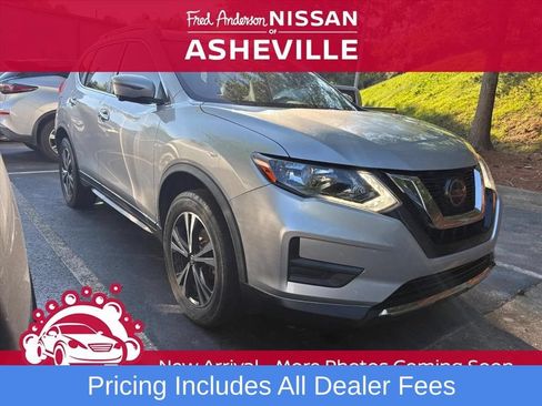 Used 2019 Nissan Rogue SV w/ Premium Package AWD/4WD image 1