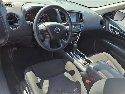 Used 2020 Nissan Pathfinder S image 19
