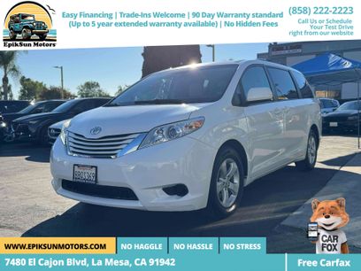 Used 2017 Toyota Sienna LE