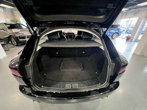Used 2018 Jaguar E-PACE S image 25
