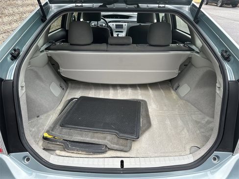 Used 2014 Toyota Prius Two image 18