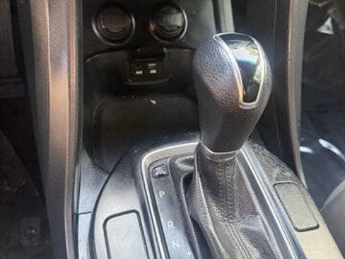 Used 2016 Hyundai Santa Fe Sport FWD image 11