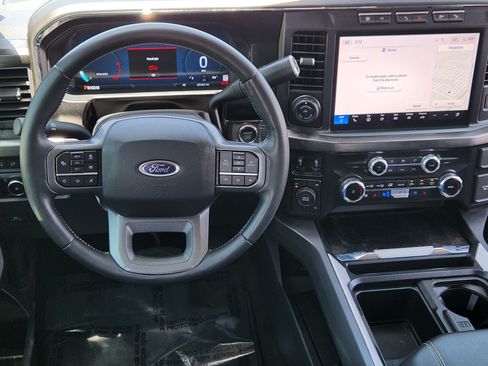 Used 2024 Ford F350 Lariat w/ Lariat Ultimate Package AWD/4WD image 27